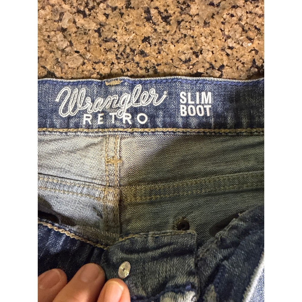 Wrangler Retro Slim Boot Jeans Mens 34x32 Blue Medium Wash Denim WLT77LY - Picture 2 of 6